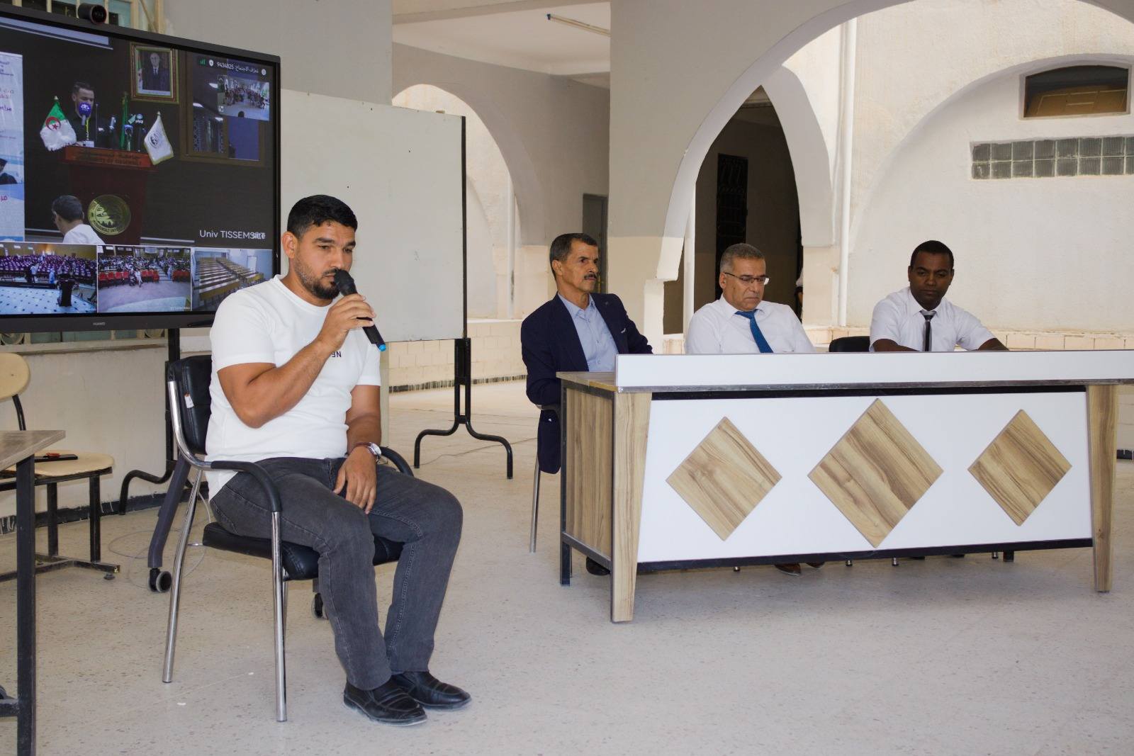 فعاليات حفل إفتتاح الموسم الجامعي 2025-2026 بالمدرسة العليا للفلاحة الصحراوية الوادي