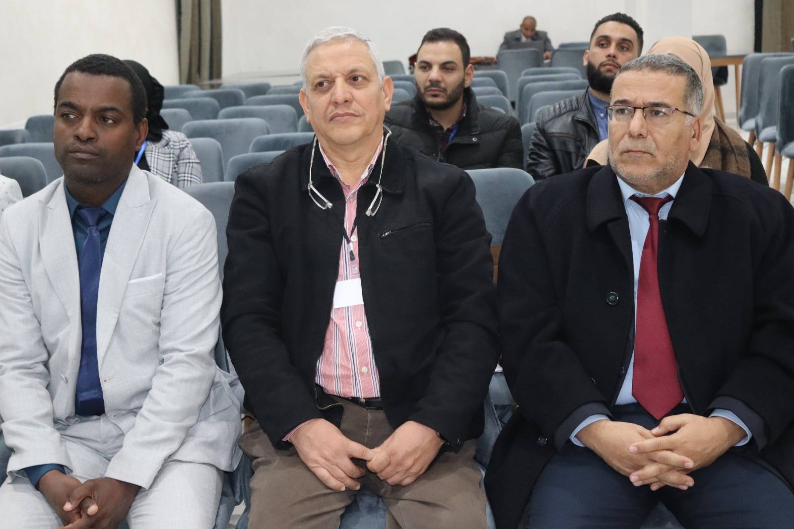 اليوم الثاني من الورشة الوطنية الثانية حول الزراعة في الصحراء دمج حماية النباتات مع تحديات استدامة التربة و المياه