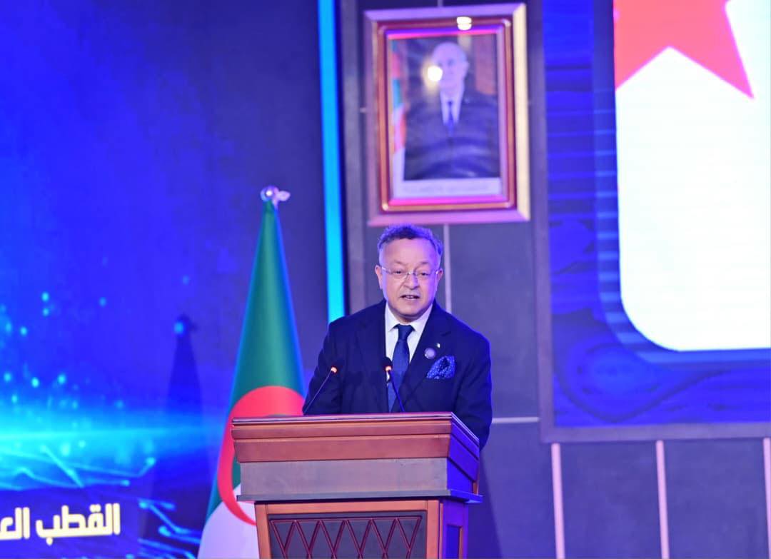 فيديو توزيع جوائز طبعة الثانية للباحث المبتكر