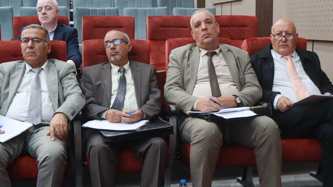 مشاركة مدير المدرسة في أشغال الندوة الجهوية لجامعات الشرق